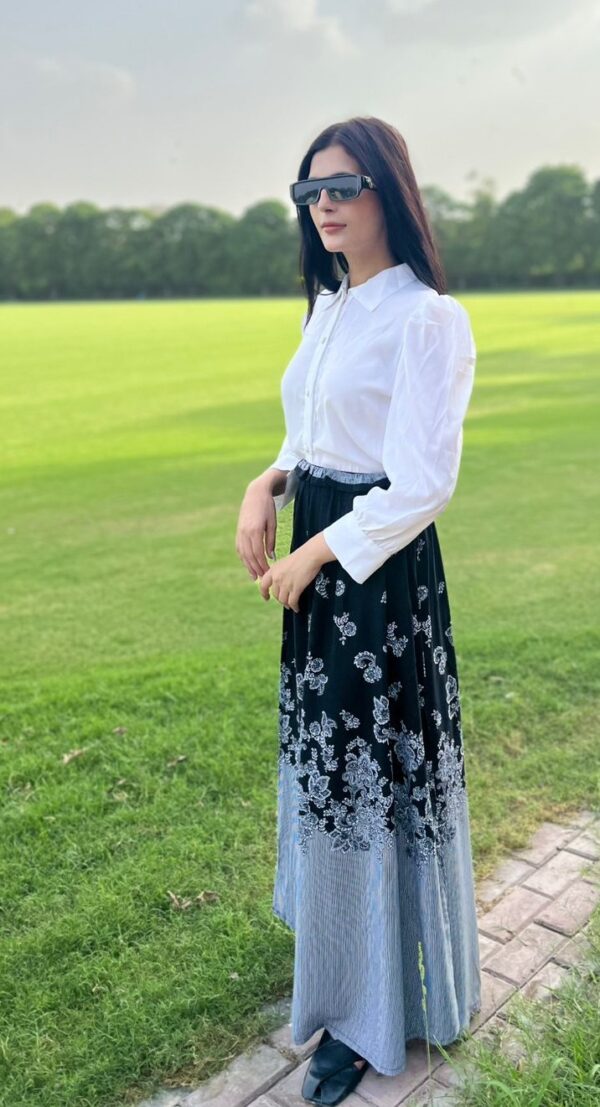 Garden Grace Outfit skirt&shirt - Image 3