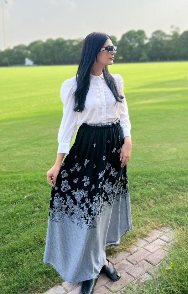 Garden Grace Outfit skirt&shirt - Image 2