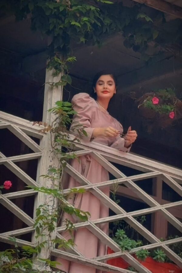 Pink Elegance Maxi - Image 4